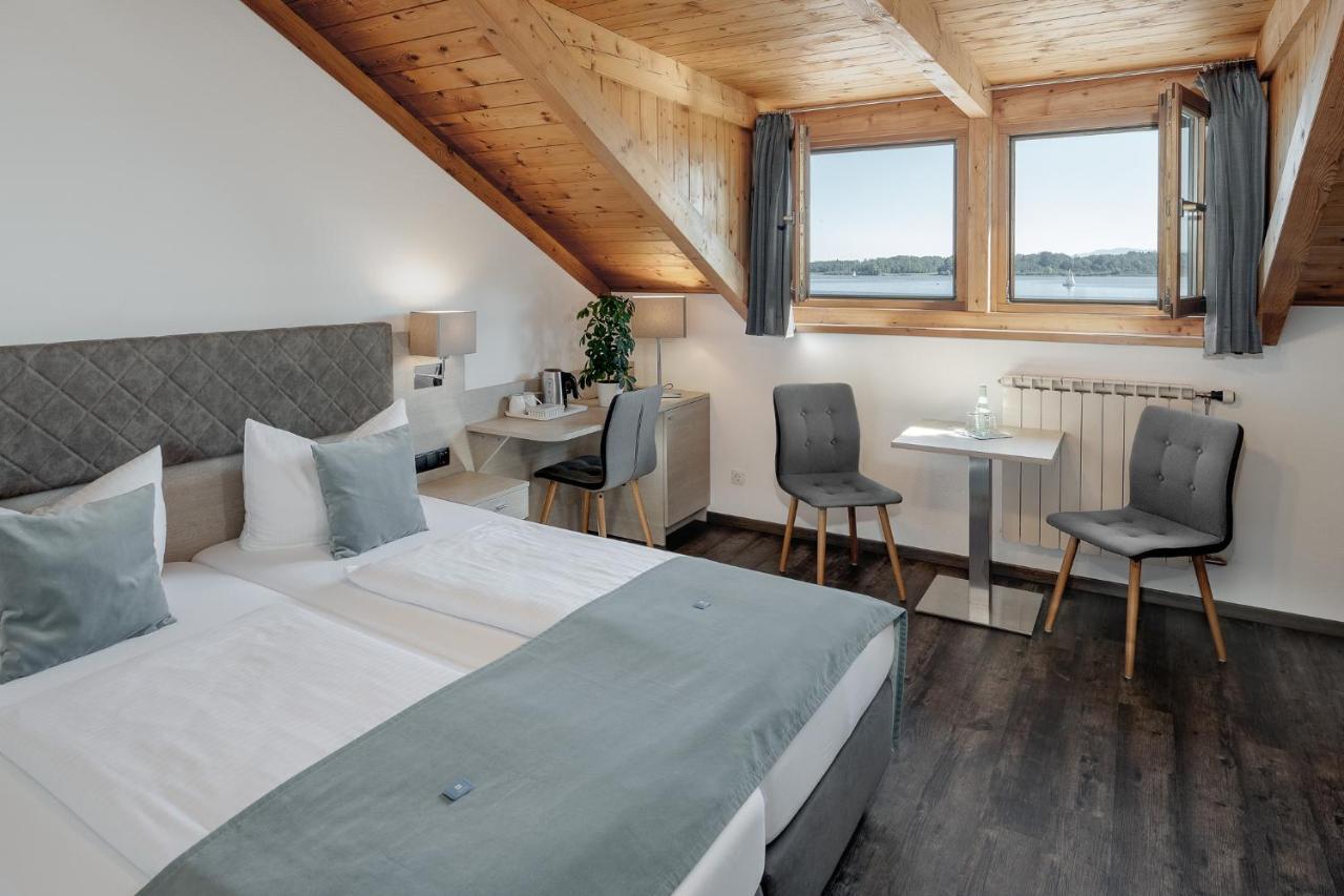 Hotel Garni Moewe Am See Prien am Chiemsee Esterno foto
