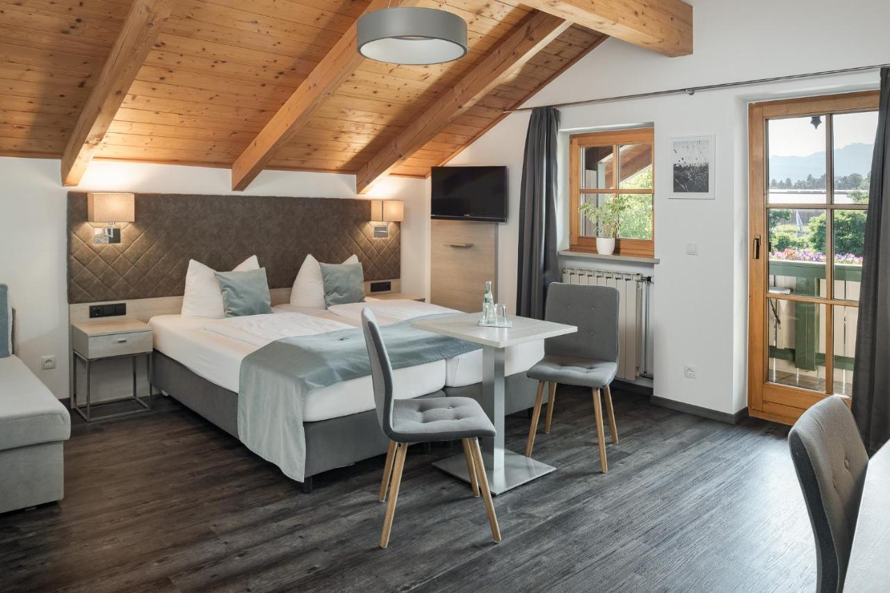 Hotel Garni Moewe Am See Prien am Chiemsee Esterno foto