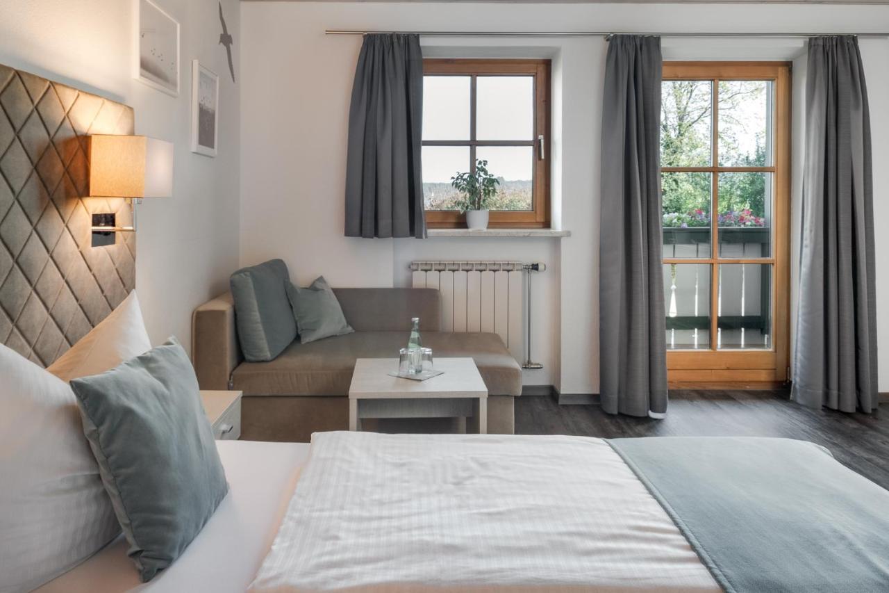 Hotel Garni Moewe Am See Prien am Chiemsee Esterno foto