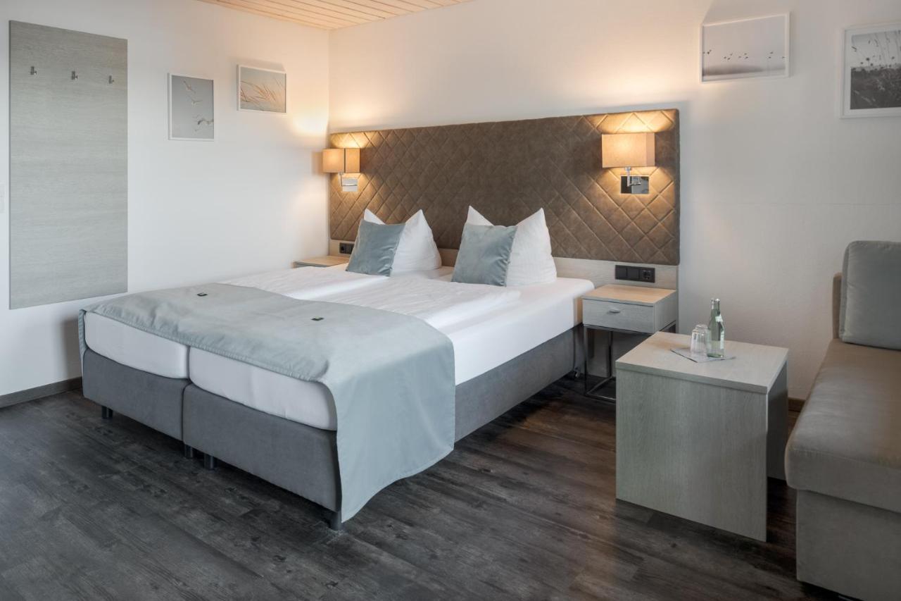 Hotel Garni Moewe Am See Prien am Chiemsee Esterno foto