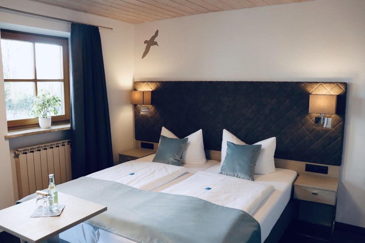 Hotel Garni Moewe Am See Prien am Chiemsee Esterno foto